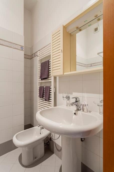 דירות מילאנו Luxury Loft On The Duomo Wifi & Netflix מראה חיצוני תמונה